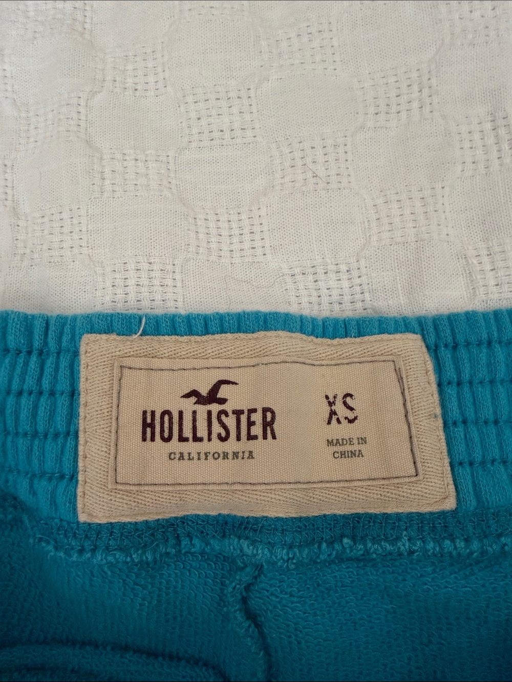 Hollister XS blue surf shorts - Picture 2 of 5